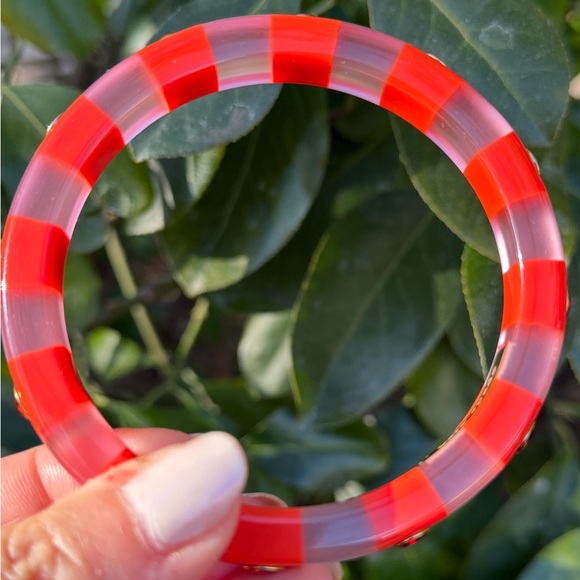 KATE SPADE NEW YORK CANDY STRIPE LUCITE BANGLE BRACELET VIVID RED RHINESTONES - Picture 11 of 16